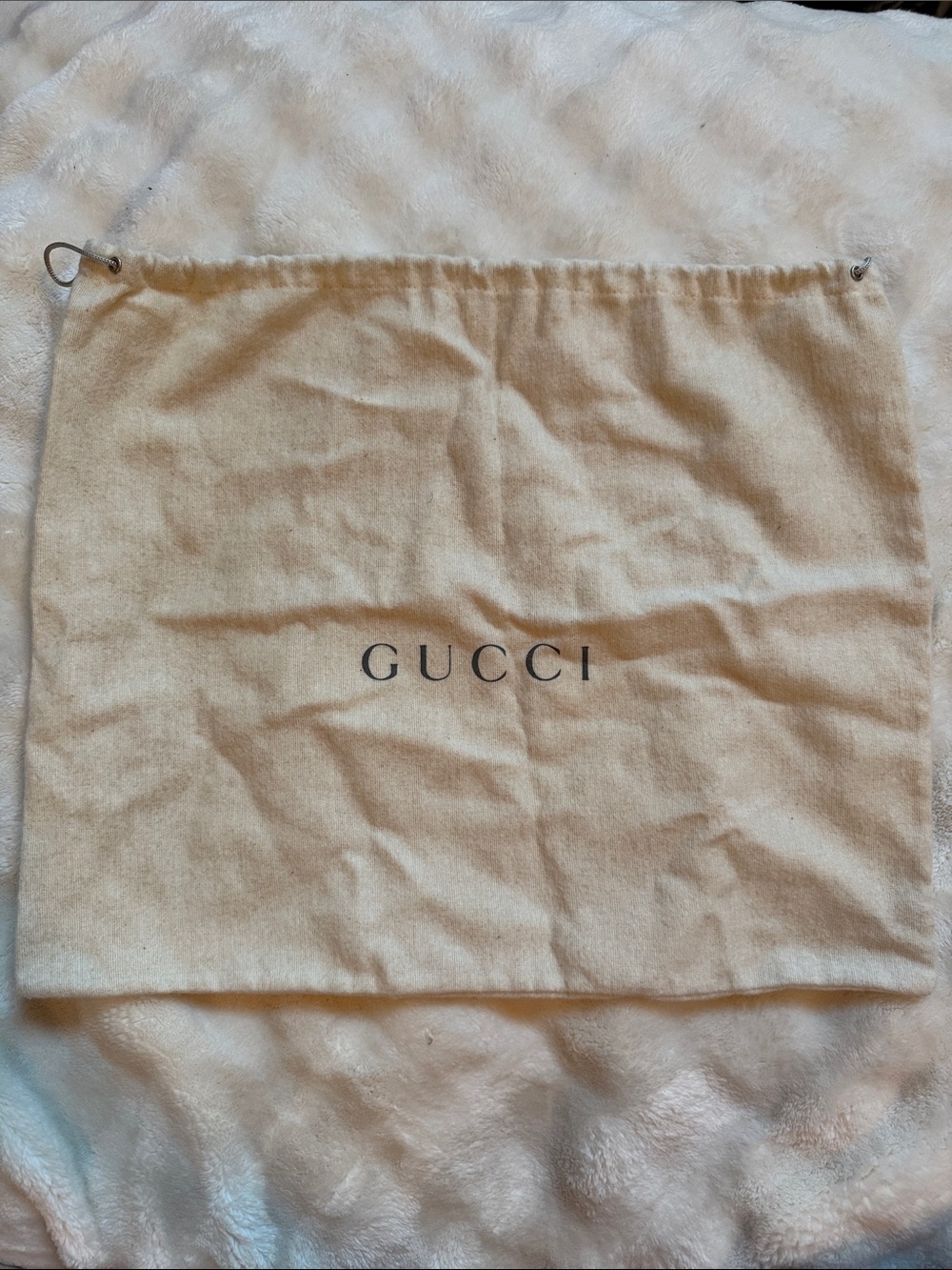 Gucci Cream Drawstring Logo Flannel Dust Bag